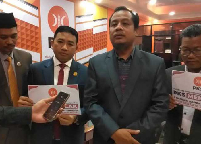 BBM Naik, PKS Anggap Kado Pahit Akhir Tahun