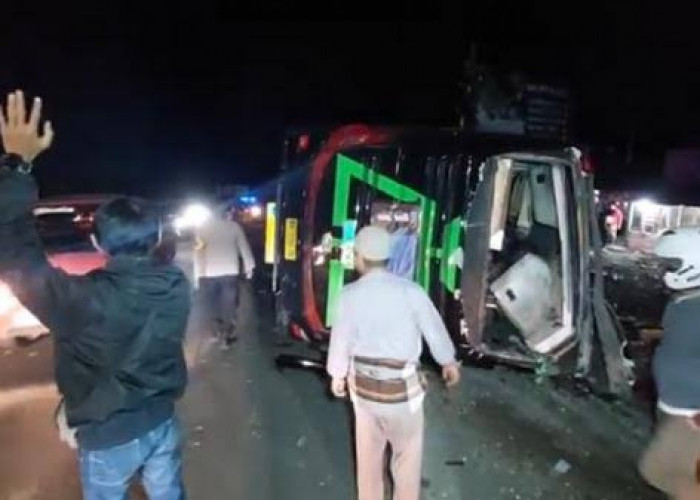 Mencekam! Detik-detik Kecelakaan Bus Pariwisata di Turunan Ciater Subang, Warga Dengar Pekikan Takbir!