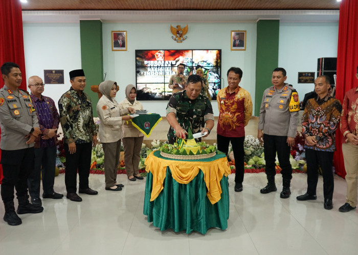 Kodim 0402/OKI Syukuran HUT TNI Ke-79, Warga Berharap TNI Semakin Kuat dan Bersinergi dengan Rakyat