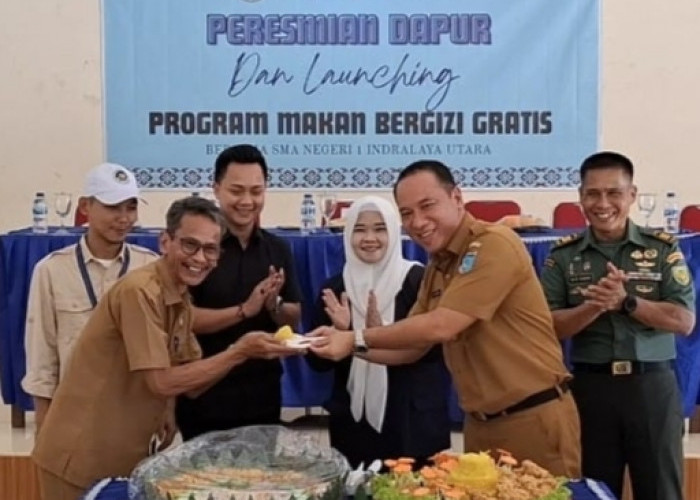 SMAN 1 Indralaya Utara Antusias Sambut Program MBG, Dapur Amanda Azka Jaya Siap Berikan Asupan Bermutu