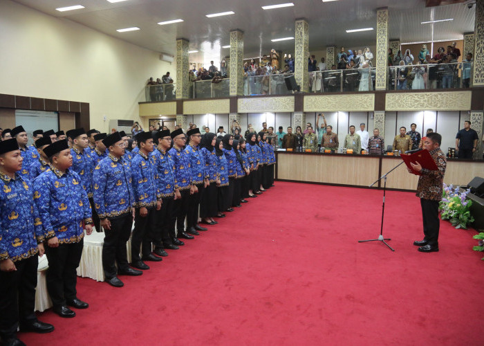 Lantik 101 CPNS Formasi 2024, Gubernur Herman Deru Tekankan Integritas dan Pelayanan Pada Masyarakat