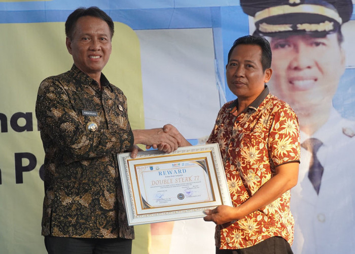UMKM Taat Pajak, Pemkab OKI Beri Penghargaan Double Steak 77