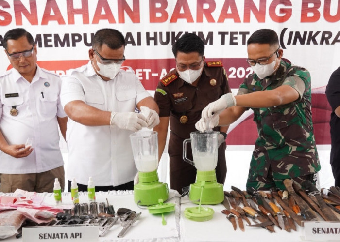 Barang Bukti Perkara Inkracht Dimusnahkan Kejari OKI, Narkotika hingga Senjata Api