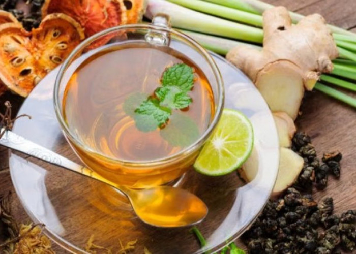 7 Air Rebusan Herbal Alami untuk Jaga Imunitas dan Bantu Turunkan Kolesterol, Mudah Dibuat di Rumah