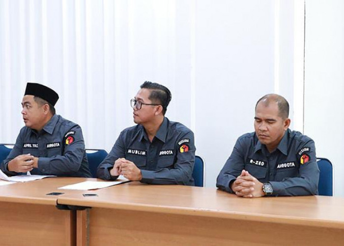 Tidak Tindaklanjuti Laporan Money Politik, Ketua Bawaslu Banyuasin dan Anggota Dilaporkan ke DKPP