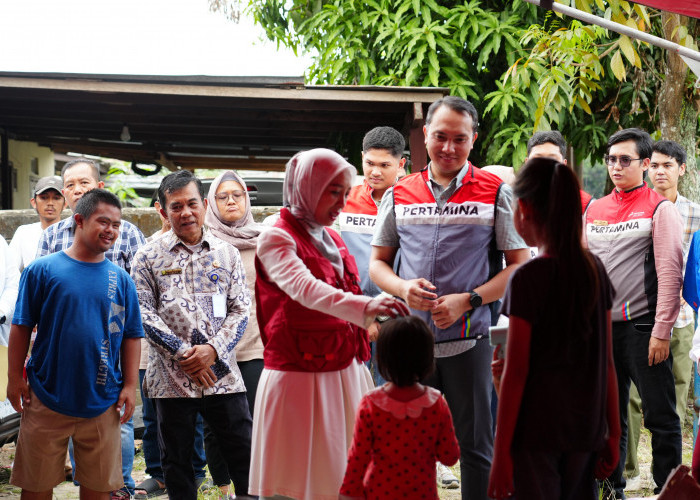 Pertamina Salurkan Bantuan untuk Korban Kebakaran Kelurahan 1 Ulu Palembang