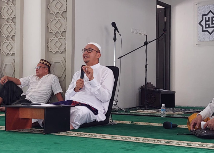 Bos Elektronik Sukses di Palembang Itu Mualaf di Masjid Ini, Disaksikan Gubernur dan MUI Pusat