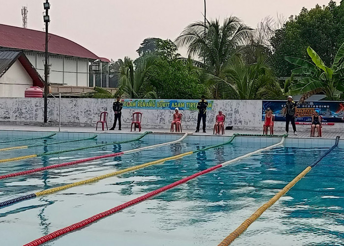 Ratusan Atlet Ramaikan Fun Swimming Kapolres Cup