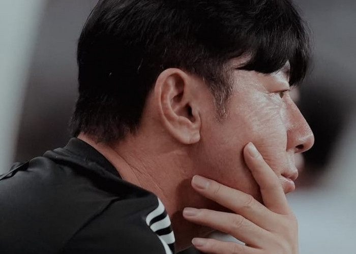 Debut Shin Tae-yong Berakhir Pahit! Gol Bunuh Diri Pankov Antar Persebaya Bungkam Persija Piala Presiden 2026