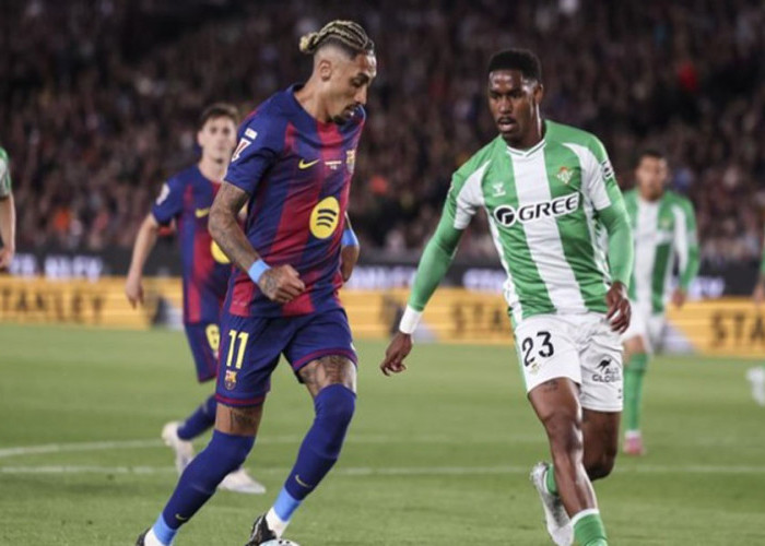 Barcelona Menang Atas Real Betis 3-1, Raphinha Jadi Pahlawan