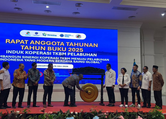 Modernisasi Pelabuhan: Platform DERMAGA Jadi Kunci Atasi Masalah TKBM