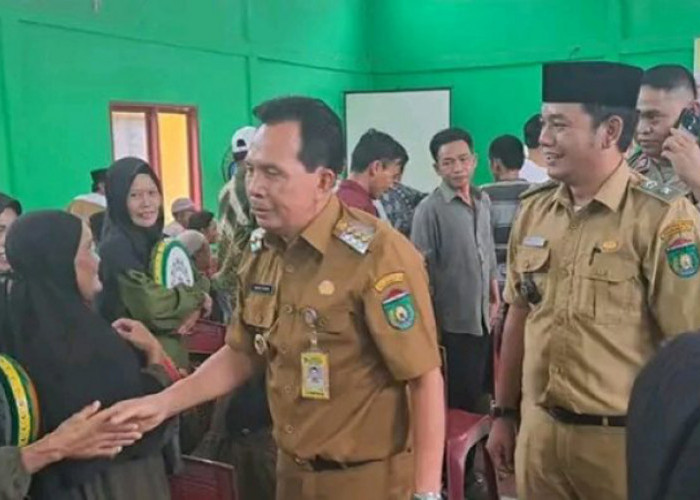Walikota Prabumulih Ridho Yahya Serahkan Alokasi Dana Desa Tahun 2023 di Desa Karang Bindu