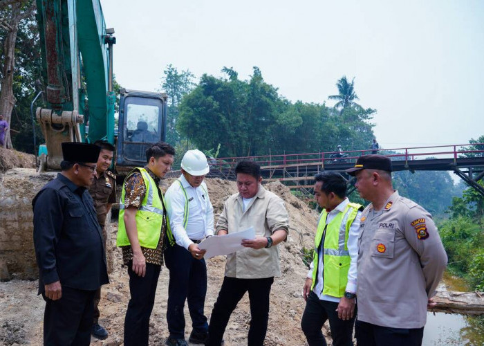 Gubernur Sumsel Hadiri Groundbreaking Jembatan Air di Sungai Pinang, Bupati Ogan Ilir Sampaikan Apresiasi