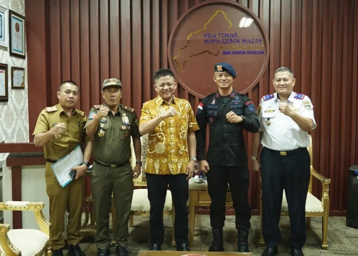 Bupati Enos Kehadiran Wakil Komandan Bataliyon C Pelopor Satbrimob Polda Sumsel 