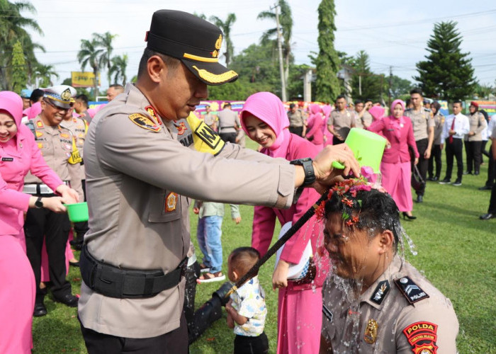 58 Personel Polres Ogan Ilir Naik Pangkat di Momen Tahun Baru 2025, Ada yang Berhasil Ungkap Kasus Menonjol