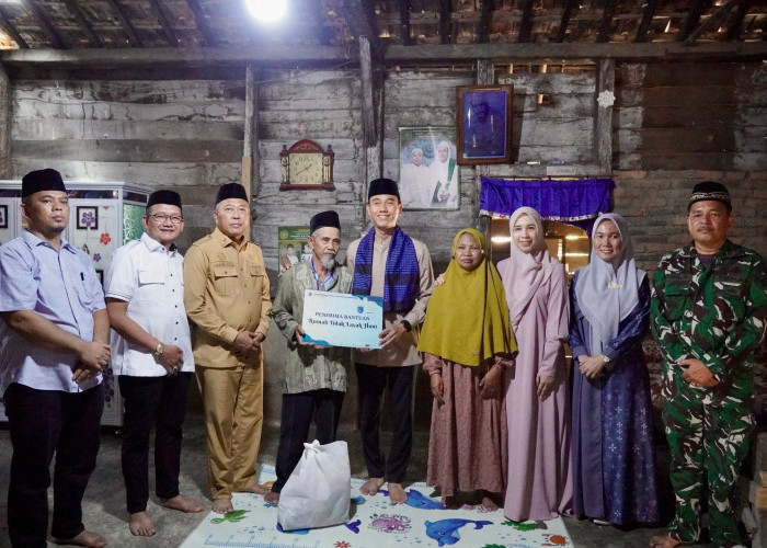 Hunian Layak dan Listrik Gratis, Nyalakan Harapan Keluarga Pra Sejahtera di Lempuing 