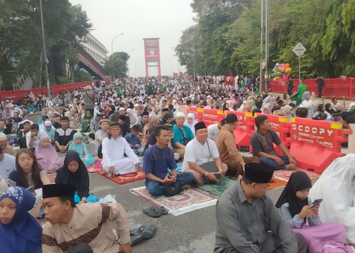 Masjid Agung Palembang Sebar Ribuan Kantong Daging Momen Idul Adha 1446 H, Meningkat dari Tahun Lalu