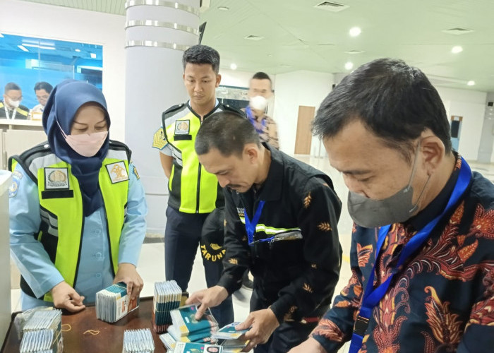 Sebanyak 359 Haji Kloter 2 Debarkasi Palembang Tiba di Bandara SMB II Palembang