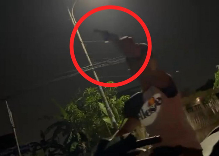 Diduga Silau Gegara Lampu Jauh Kendaraan, Remaja di Palembang Dibentak dan Diacungkan Pistol 