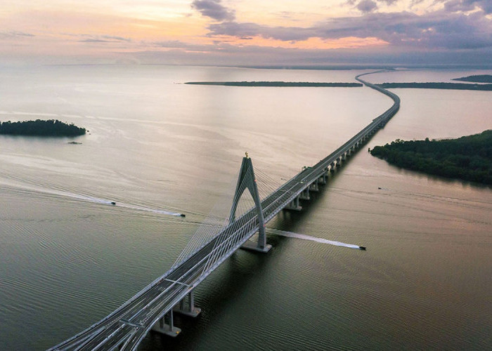 WOW! Jembatan Terpanjang di Asia Tenggara Ini Sangat Megah, Ada yang Telan Dana Hingga Rp 17 Triliun