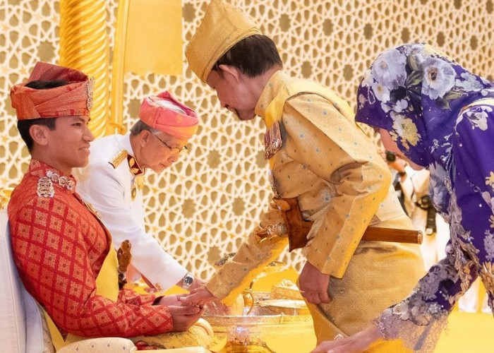 Ini Rangkaian Prosesi Unik, Pernikahan Pangeran Mateen Berbalut Adat Kerajaan Brunei