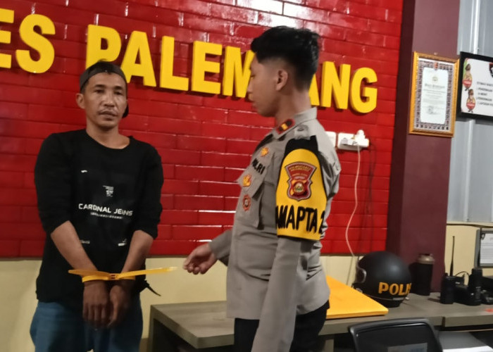 Aniaya Anak Tiri Lalu Kabur, Pria di Palembang Jadi Bulan-bulanan Warga Diserahkan ke Polisi 