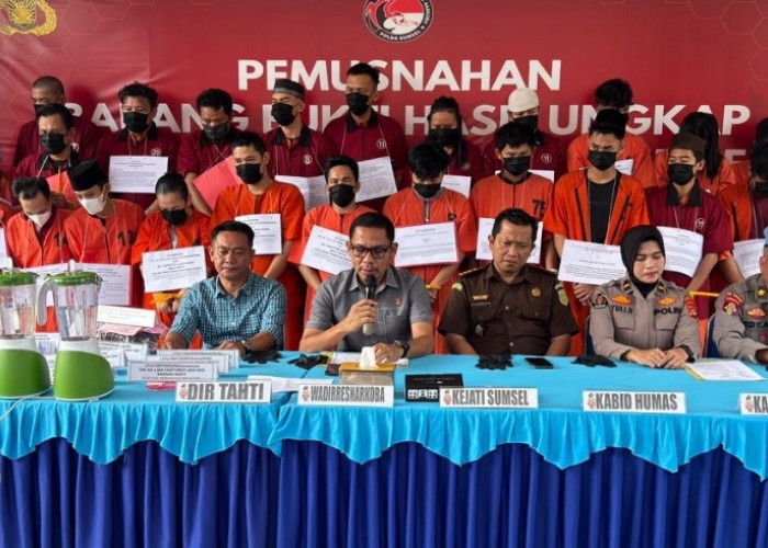 Perang Melawan Narkoba! Polda Sumsel Bongkar 25 Kasus, Puluhan Tersangka Diamankan