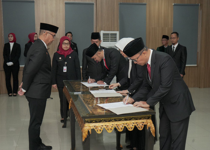 Perketat Pengawasan, Kakanwil Kemenkumham Sumsel Lantik Anggota Majelis Pengawas Notaris 2024-2027