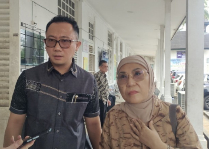 Hipotensi, Sidang Pemeriksaan Alex Noerdin Kasus Korupsi Pasar Cinde Ditunda Sepekan