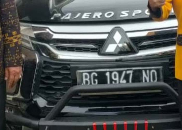 Pajero yang Diamuk Massa di Jalan Radial Palembang, Diduga Mobil yang Hilang Dicuri dari Parkiran Gereja