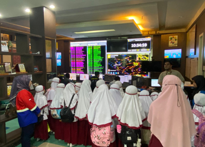 Dukung Pendidikan, PLN Terima Kunjungan Edukatif SD IT Salsabila Palembang
