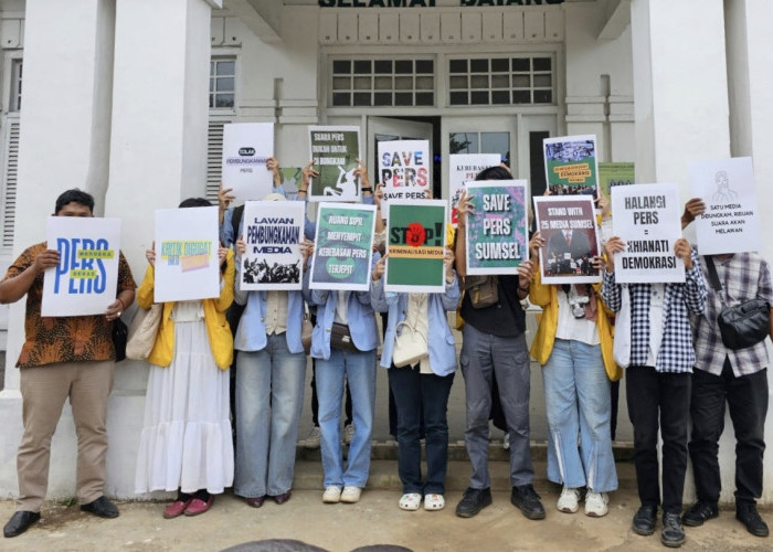 Mahasiswa Beri Dukungan kepada 25 Media, Tegaskan Kebebasan Pers Tak Boleh Dikebiri