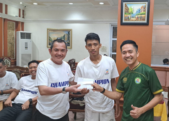 Juara Piala Gubernur Sumsel U-20, Ratu Dewa Gelontorkan Bonus untuk PS Palembang