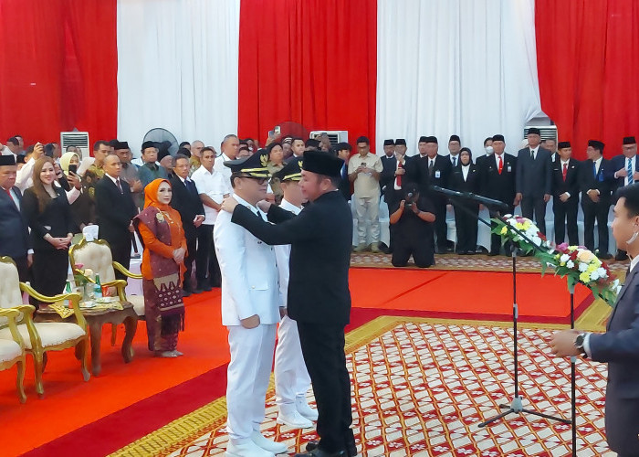 Joncik-Arifa'i Resmi Jabat Bupati & Wabup Empat Lawang Periode 2025-2030, Siap Bawa Kemajuan 5 Tahun ke Depan