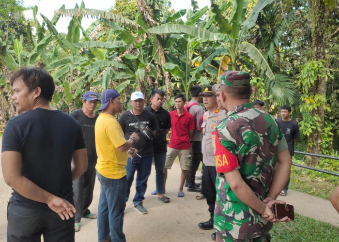 Warga Desa Tanjung Muning Putar Balik Kendaraan Vendor Pertamina