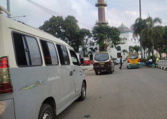 Dampak Harga BBM Naik, Ongkos Angkot di Palembang Ikut Naik