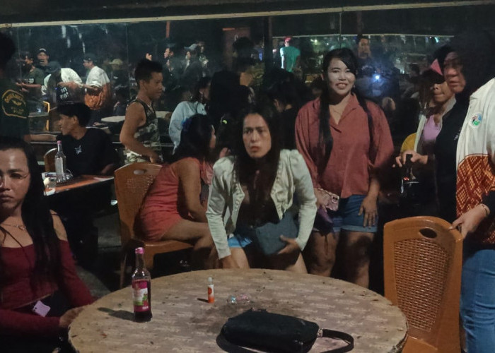 Kafe di Jalan Soekarno-Hatta Dirazia, Pengunjung Kocar Kacir Manjat Dinding Tembok, 59 Orang Positif Narkoba
