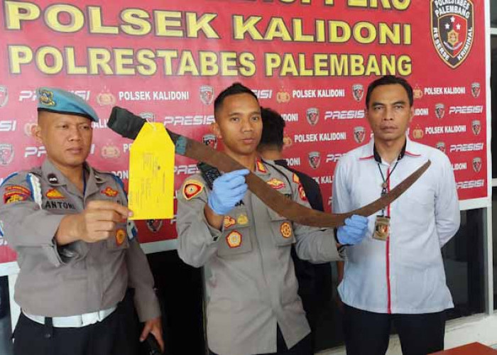 Janjian Tawuran Usai Sahur, Oknum Pelajar SMA di Palembang Tertangkap Bawa Celurit