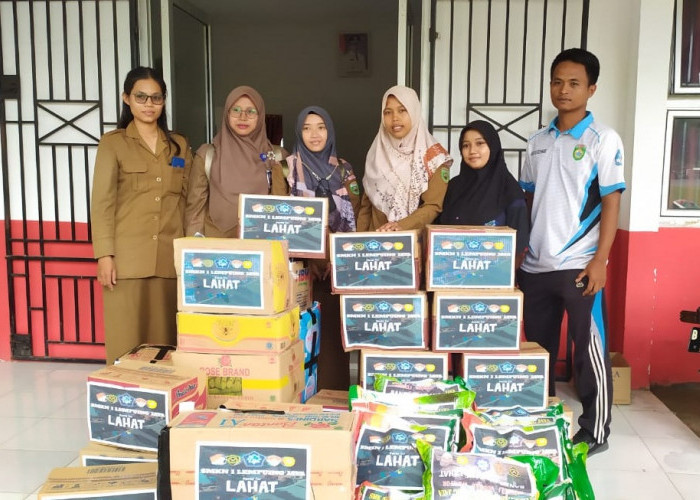 Sekolah di Kabupaten OKI Kumpulkan Baju dan Makanan untuk Korban Banjir Lahat