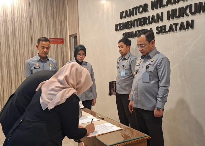 Pelayanan Kenotariatan Tetap Berjalan, Kemenkum Sumsel Ambil Sumpah Notaris Pengganti
