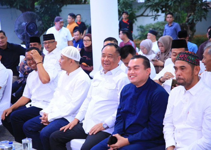 Menuju Liga 1, Presiden Sumsel United Cik Ujang Pererat Silaturahmi Lewat Bukber Tim