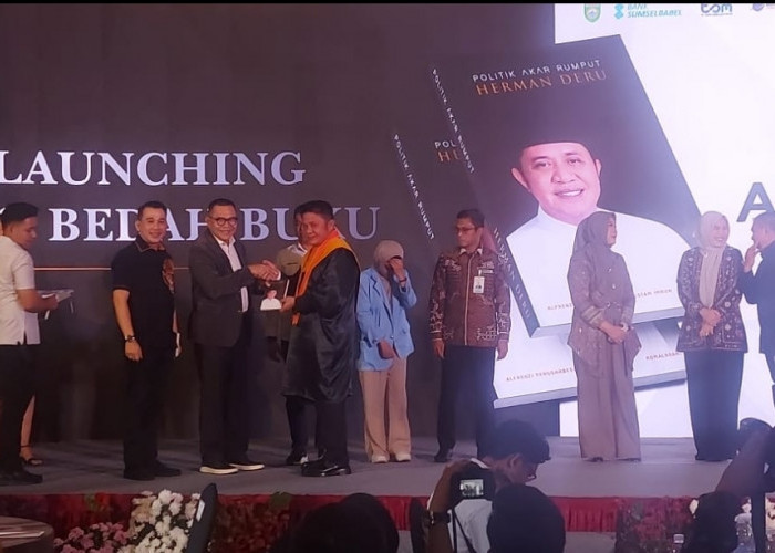 Resmi Diluncurkan, Buku Politik Akar Rumput Herman Deru Ungkap Perjalanan dan Persaingan Ketat Jadi Gubernur 