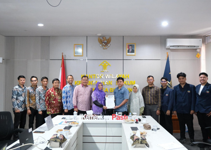 Mahasiswa ISB Atma Luhur Serahkan Aplikasi SIMONS ke Kemenkum Babel, Permudah Penomoran Surat Secara Digital