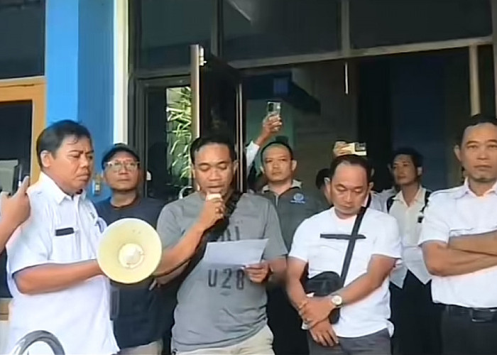 Minta Maaf, LSM Ngaku Wartawan di Kediri Siap Hapus Berita Tapi Nanti Dicemooh Siswa 