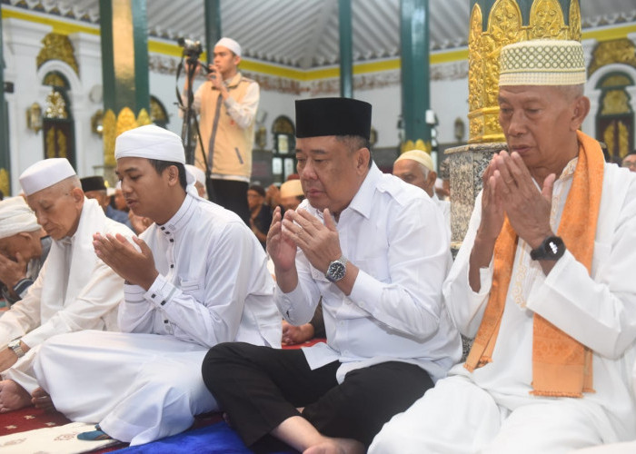 Wagub Sumsel Ajak Tingkatkan Ibadah di Akhir Ramadan