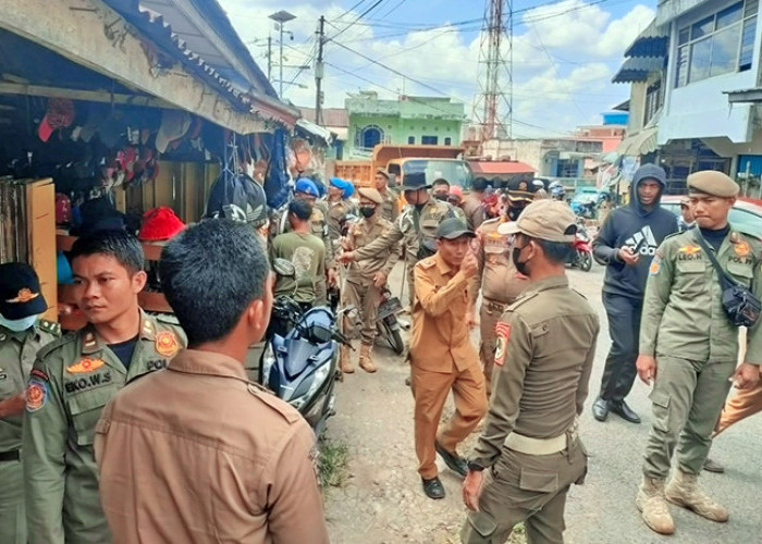 Jelang Ramadan, PKL Pasar Inpres Pendopo PALI Ditertibkan