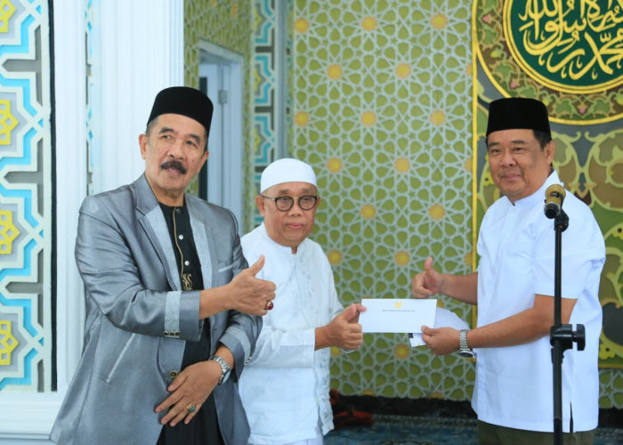 Safari Ramadan, Wagub Cik Ujang Bantu Material Pembangunan Masjid Ummul Tumina