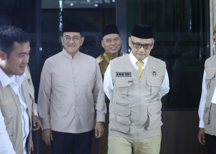 Dampingi Menhaj RI Tinjau Asrama Haji, Sekda Pastikan Komitmen Pemprov Sumsel Berikan Pelayanan Terbaik