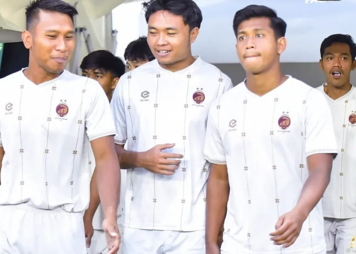 Skuat Gahar Bekasi City  FC v Sriwijaya FC Laga Perdana Putaran Ketiga Liga 2 2025/2026