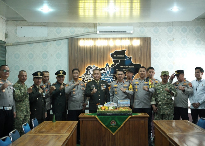 HUT ke-81 TNI, Polres OKI Datang Membawa Kejutan Pesan Soliditas dari Kayuagung